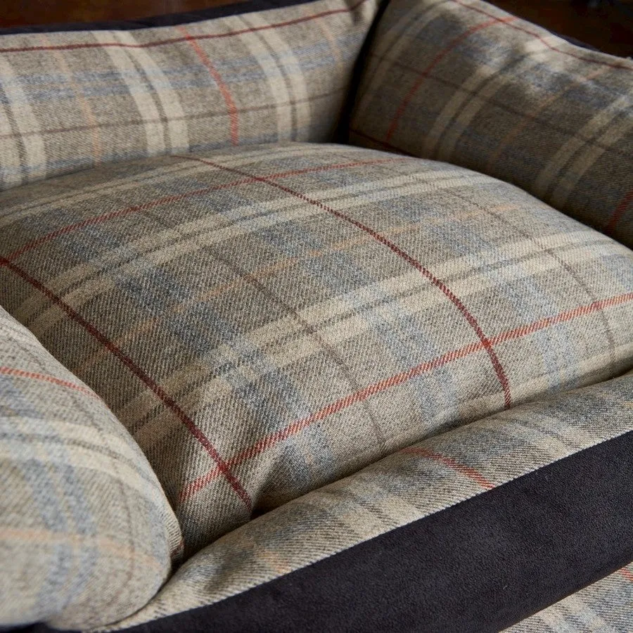 Bronte Glen Tweed Wool Dog Bed - Grey