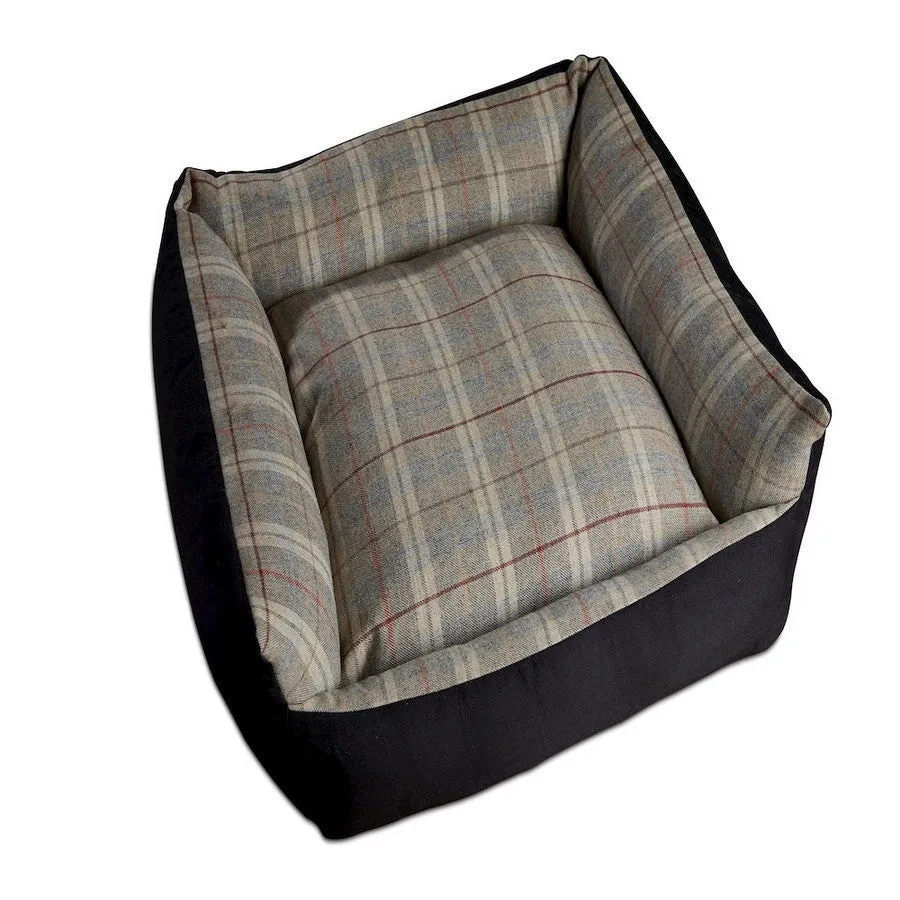 Bronte Glen Tweed Wool Dog Bed - Grey