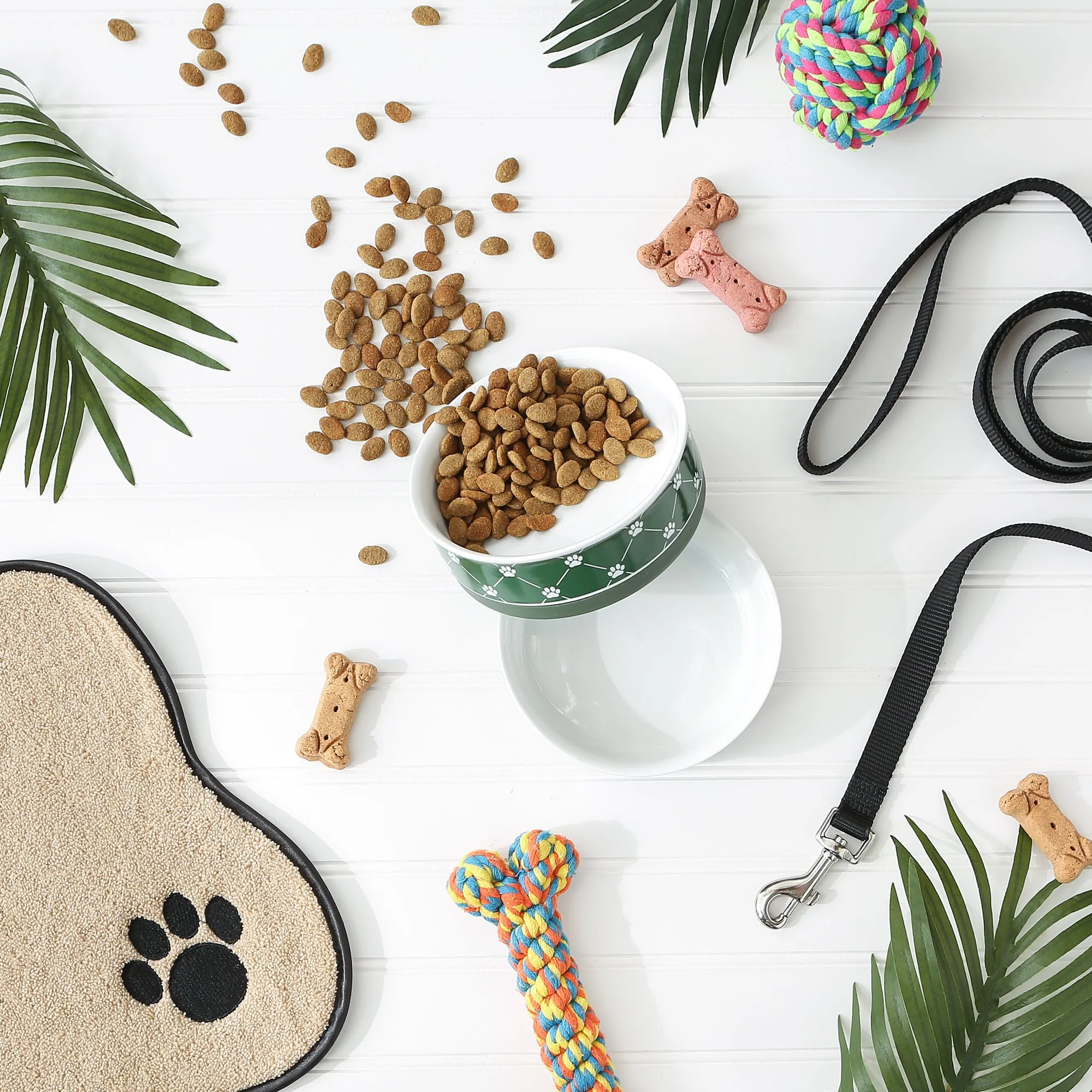 Hunter Green Trellis Paw Print Pet Bowl Set/2, Medium - 1.5 C. Capacity