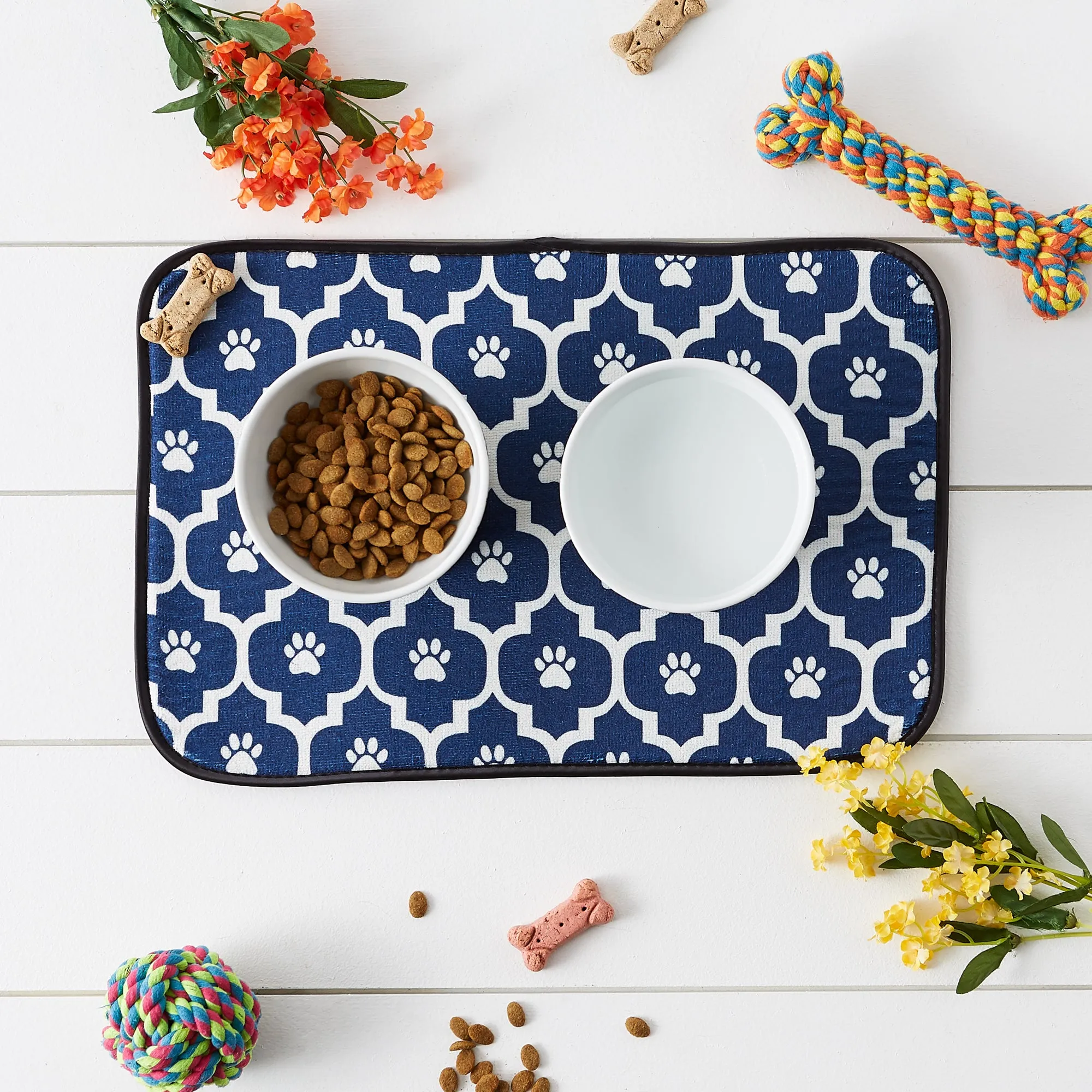 Nautical Blue/Off White Lattice Paw Pet Mat