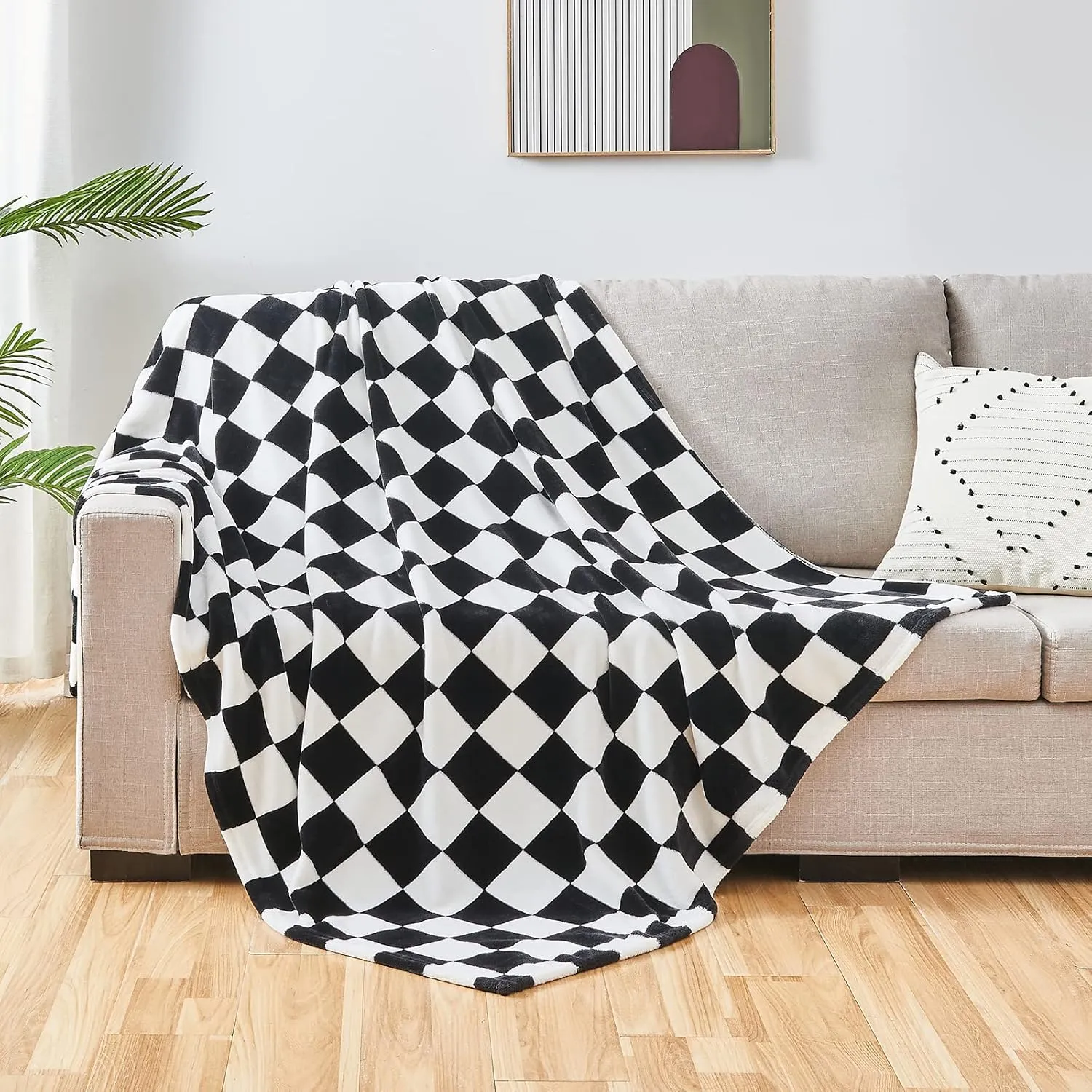 SOCHOW Checkered Flannel Throw Blanket, Soft Cozy Checkerboard Grid Pattern Fleece Blanket for Couch Bed Sofa, Black 60 x 80 Inches
